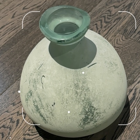 San Miguel Vidrios textured recycled mint green Bulbous Art Glass Vase - Picture 10 of 17